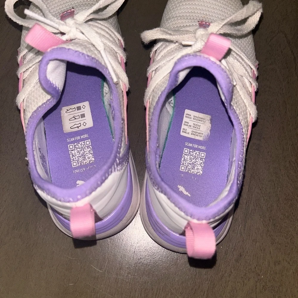 Soft Sophia 2 puma sneakers size 1.5c